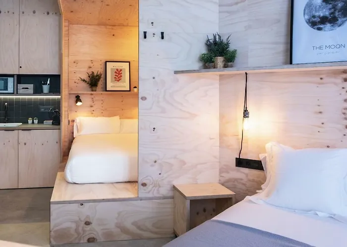 Talo Urban Guest house 3*